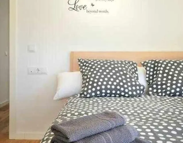 Stunning W Amazing Views In *