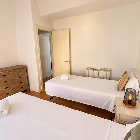 Stunning W Amazing Views In Girona